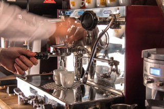 How to clean the bar coffee machine