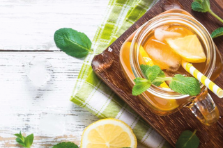 Tea in the summer: here are 5 refreshing suggestions